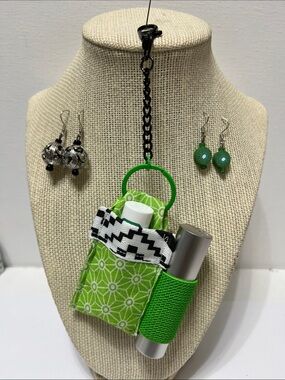 Gift Set Green Double Lip Balm Lipstick Holder Keychain 2 pr Earrings